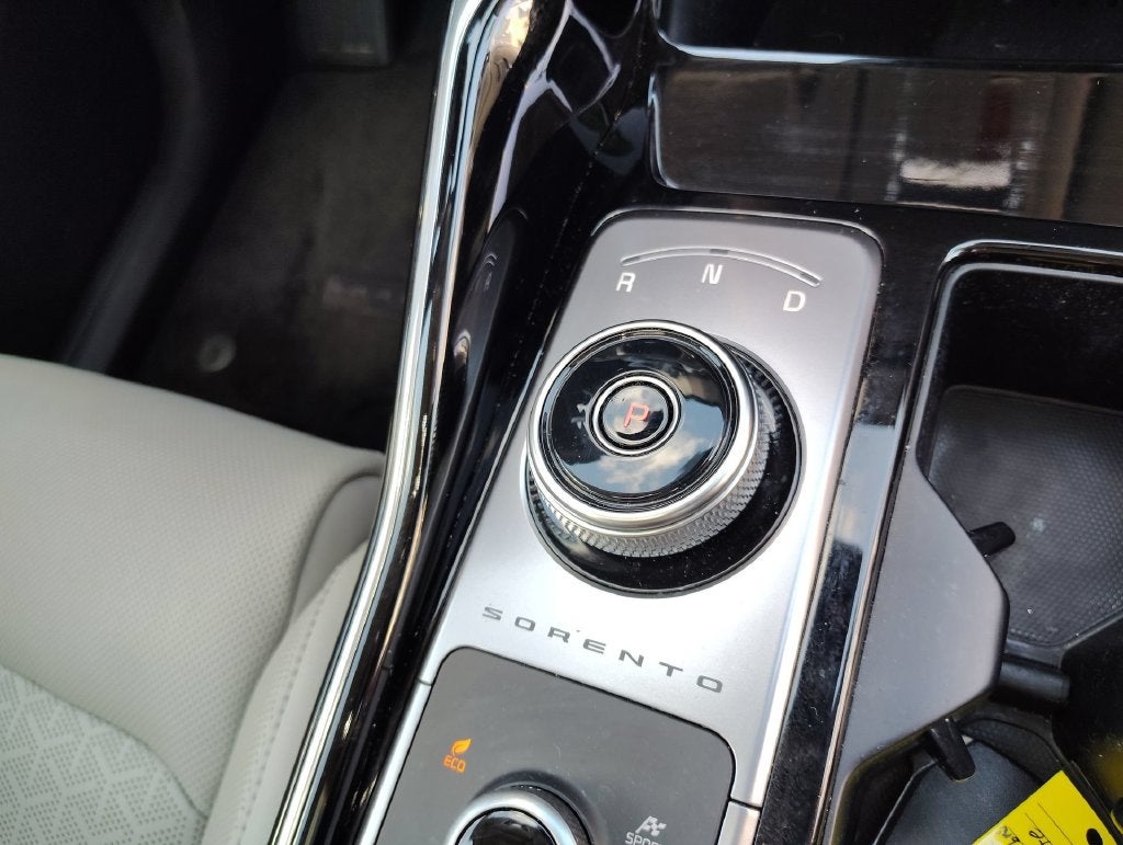 2024 Kia Sorento Plug-In Hybrid SX Prestige