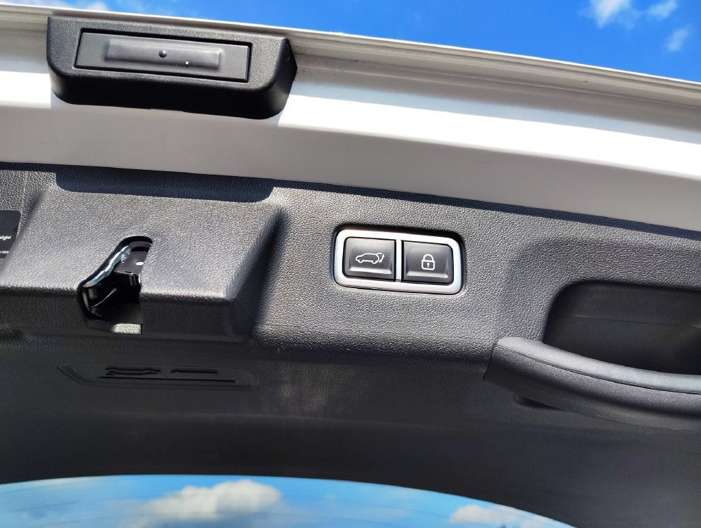 2024 Kia Sorento Plug-In Hybrid SX Prestige