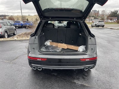 2022 Audi SQ5 Premium Plus quattro