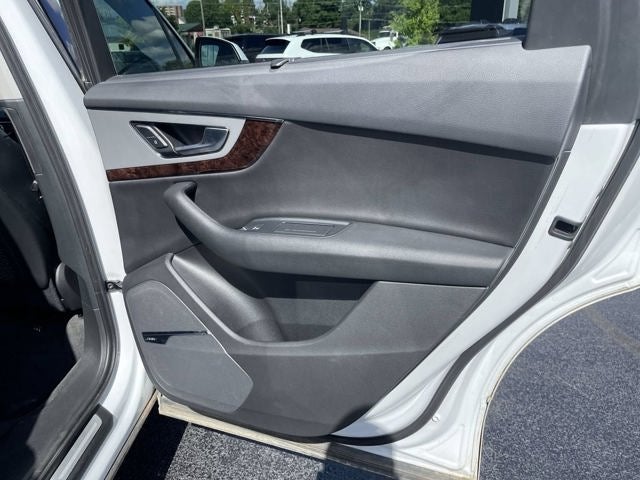 2019 Audi Q7 45 SE Premium Plus quattro