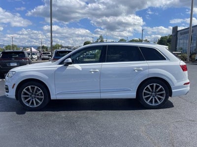 2019 Audi Q7 45 SE Premium Plus quattro