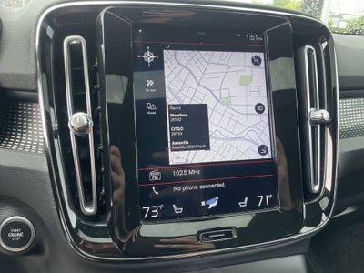 2020 Volvo XC40 R-Design