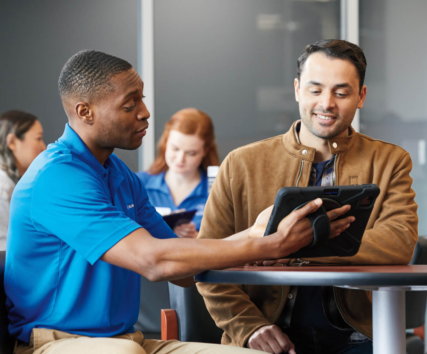 2024 Subaru Ascent Lease vs Financing